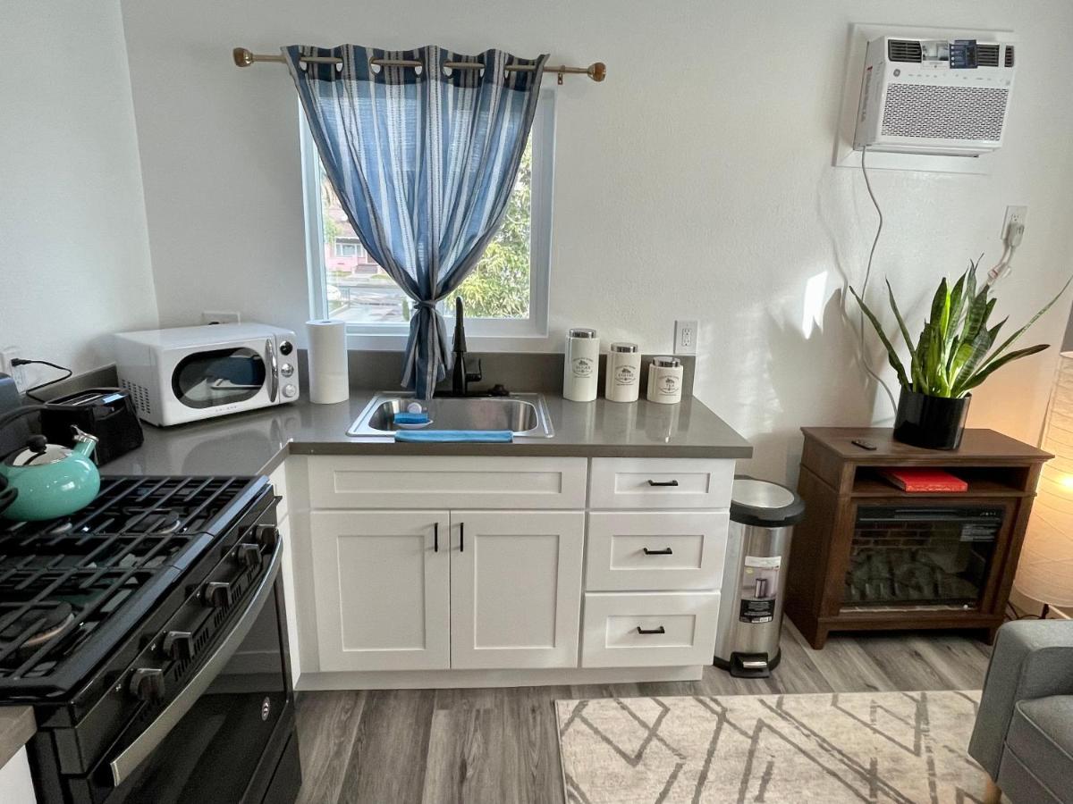1102 French St Apartman Santa Ana Kültér fotó