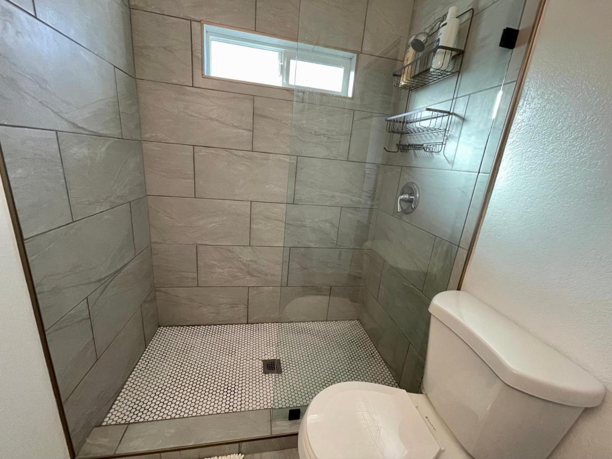1102 French St Apartman Santa Ana Kültér fotó
