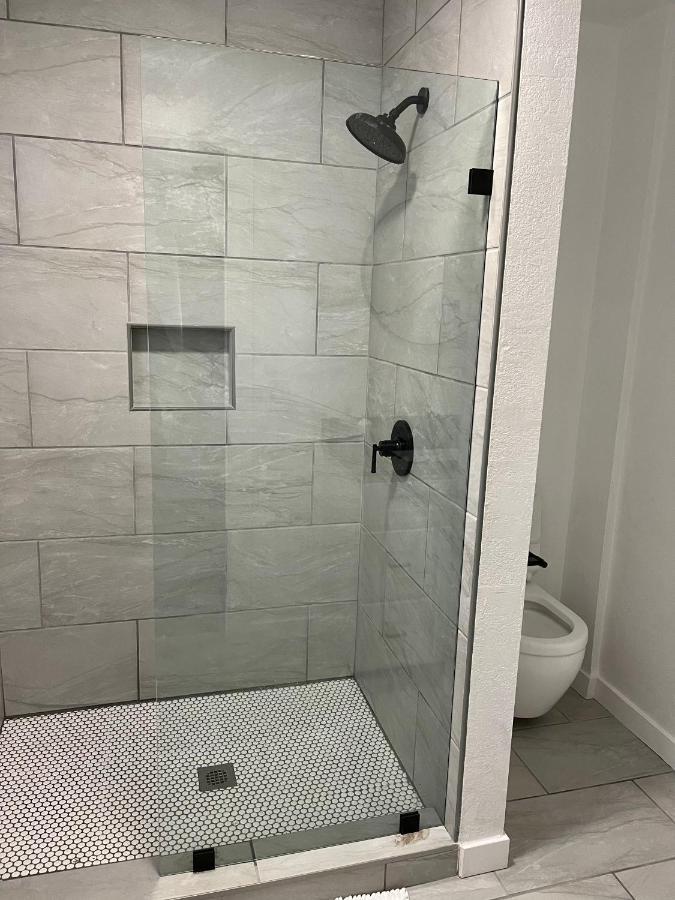 1102 French St Apartman Santa Ana Kültér fotó