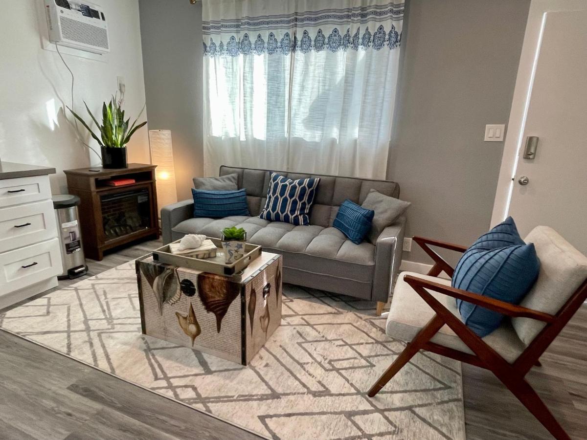 1102 French St Apartman Santa Ana Kültér fotó